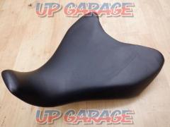 YAMAHA
Genuine seat (front)
MT-07
'14 year old