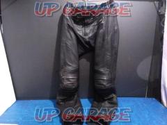 Size: L (flat W38cm)
RS Taichi
Punching leather pants