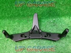 CBR600 (removed from PC37)ZXMT
Upper cowl stay
MT311-05 stamped