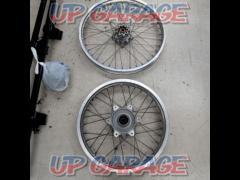 HONDA
Genuine front and rear wheel SET
XR230 (MD36)
 was price cut
