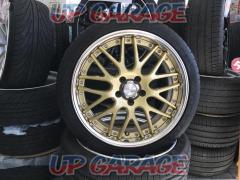 WORK Lanvec LM1 + MAXXIS VICTRA SPORT 5