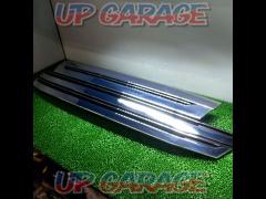 The price cut has closed !! 
NISSAN
Days Lukes / B21A
Rider
Genuine front grille