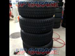 Off-season special price tires only 4 BRIDGESTONE
BLIZZAK
DM-V3