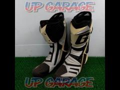 Price reduced 27cmGAERNE
GP1
Racing boots