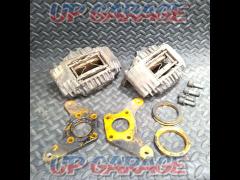 MAZDA
Genuine front caliper
Comes with diversion kit for AE86
[RX-7
FC3S]