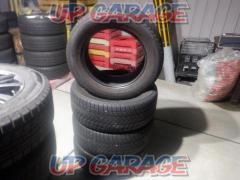 Separate address warehouse storage/Please take time to check inventory.Set of 4 MICHELIN
X-ICE
SNOW
SUV
