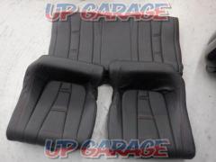 ◇ We lowered price
Unknown Manufacturer
Rear seat cover