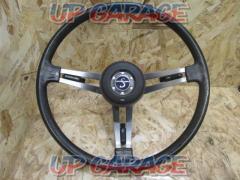 Nissan
KGC110
Skyline
(Landgasthof)
Genuine leather steering wheel