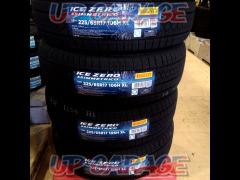 PIRELLI (Pirelli)
ICE
ZERO
ASIMMETRICO
*Since it is stored in a separate warehouse, we will ask you to confirm the date of stock.