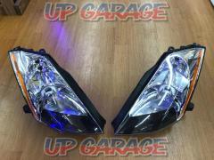 Nissan
Z33/Fairlady Z/first half
Genuine headlight left and right
Yes crack ※