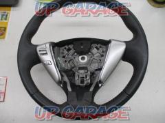 Genuine Nissan E12 Note genuine steering wheel