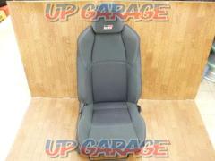 Over-the-counter sales only Toyota
GR
Yaris
RC grade
Genuine sheet