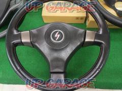 Nissan
S15
Sylvia
Genuine
Leather steering wheel