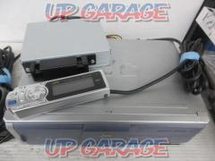 JVC
CH-MP100RF (MP3 compatible 12 CD changer FM system)
04 model