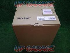 Suzuki genuine
KENWOOD SKXS807
8 inch memory navigation
(Entry model)