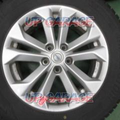 BRIDGESTONE
BLIZZAK
DM-V3
+
Nissan genuine
X-TRAIL original wheel