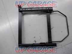 ◇Price reduced!!◇Right side only
RHBRIDE
Seat rail
S073RO