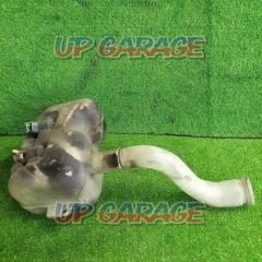Price reduced!! Genuine Nissan window washer tank
set with motor