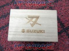 SUZUKI(スズキ)GSX-S1000S 新型カタナ 3Dクリスタル オブジェ