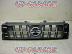 NISSAN genuine
Front grille