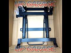 Unknown Manufacturer
Seat rail
Driver side