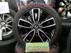 Honda genuine
Vu~ezeru
e:HEV/RV genuine wheels + BRIDGESTONE
BLIZZAK
VRX3