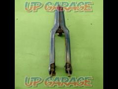 Price reduced for Super Cub/C50 HONDA genuine front fork
Can also be used for Benly Solo etc.
