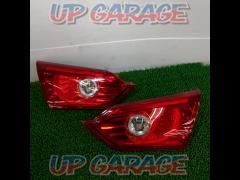 V37 Skyline/early NISSAN genuine LED tail lens
We lowered the price!!
