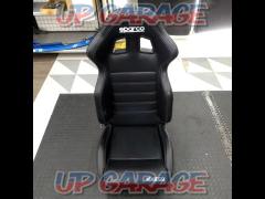 SPARCO
R100J
Reclining seat