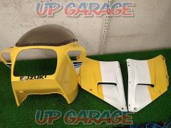 SUZUKIRG250γ(GJ21A)
Upper cowl + side cowl *Harvey color repainted product