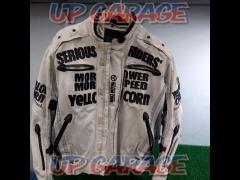 was price cut 
Size: LL
YeLLOW
CORN
Nylon jacket
YB-5102