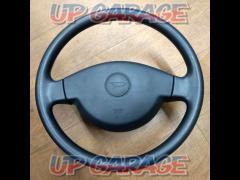 Daihatsu
Esse genuine steering wheel