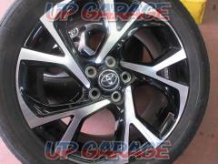 Toyota
C-HR genuine wheel
(X01402)