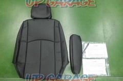 Clazzio
Seat Cover
[Hiace
200 series]