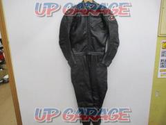 KUSHITANI (Kushitani)
Leather suits
Separate type
Size M