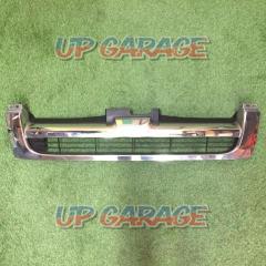 Toyota genuine
200 series
Hiace
Type 1
Genuine front-plated grill