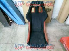 SPARCO
Full bucket seat