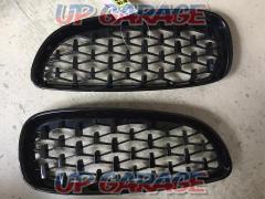 Unknown Manufacturer
diamond style front grill
