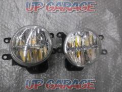 ●Price reduced! Left and right set, genuine TOYOTA
LED fog
