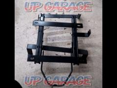 Unknown Manufacturer
For MAX
Seat rail
R