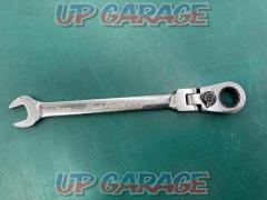 Snap-on
Blue-point
BOERMF12A
15 ° offset
Flex
Head
Combination wrench