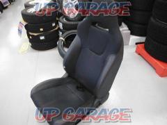 ●Price reduced!●Driver's side only
RH Subaru genuine
Half-leather seat