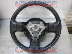 NISSAN
Medium-term genuine leather steering wheel
K12
March 12SR
Medium term