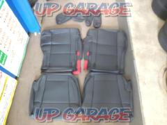 Unknown Manufacturer
Seat Cover
Rear only