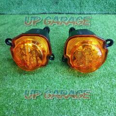 Price reduced!! Suzuki genuine front turn signal lens
Right and left