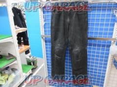 KUSHITANI
EXPLORER
Jeans (leather pants)
Size 32