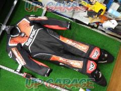 BERIKRace
DEP
2.0
Racing suits
Size 52