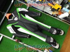 BERIK Berwick
RACE-DEP
2.0
LS1-10417-BK
Racing suits
Size 50
Leather jumpsuit