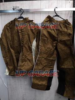 Size: Ladies L
Moto field
Rain suit top and bottom set