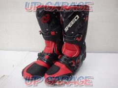 SPEED
Racing boots
B1003
Size: 40